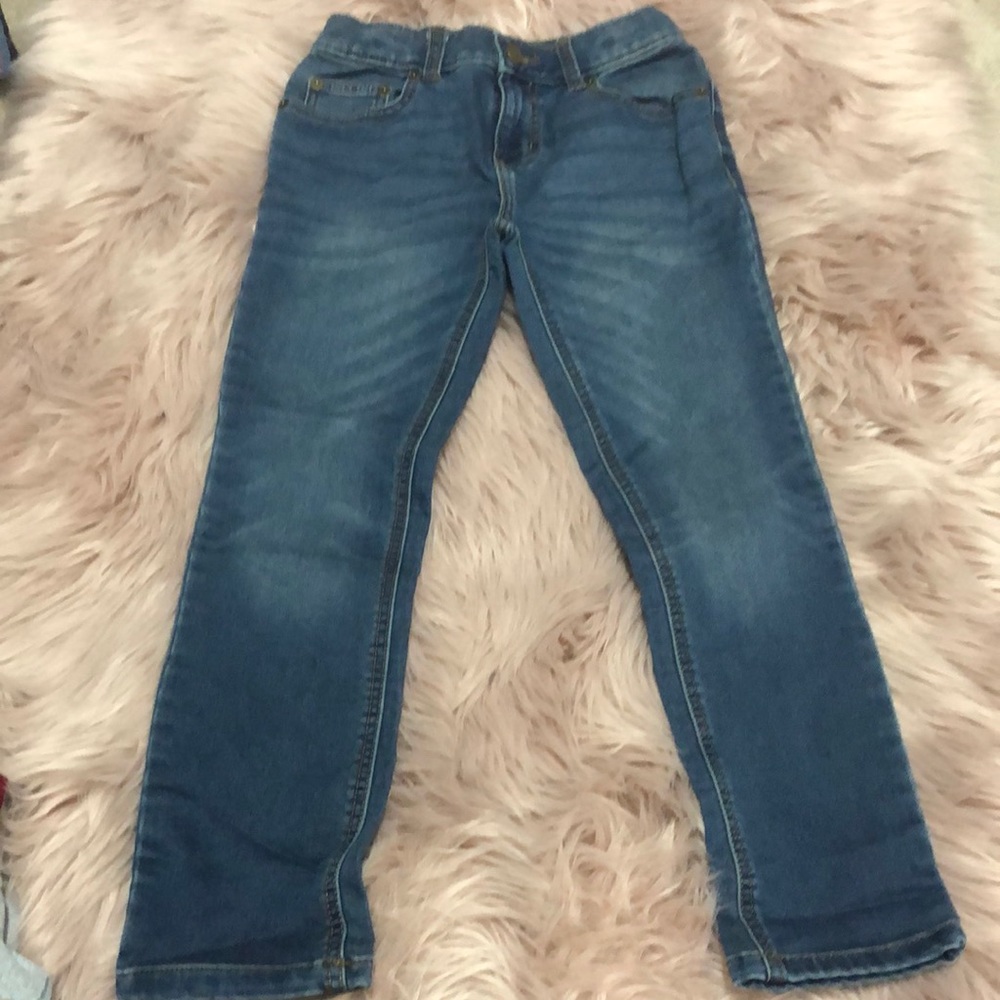 Boys size 8 Jean.
